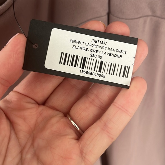 Lulu’s Perfect Opportunity Dress in Lavender/Grey - Picture 4 of 5